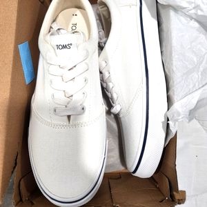 Toms white canvas lace up